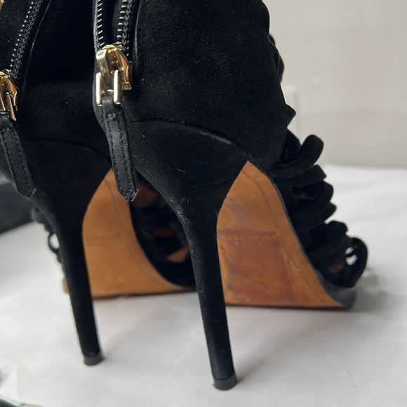 Givenchy Sz 38.5 Black Suede High Heel Peep Toe Strappy Back Zip Sandals Booties - Picture 10 of 11